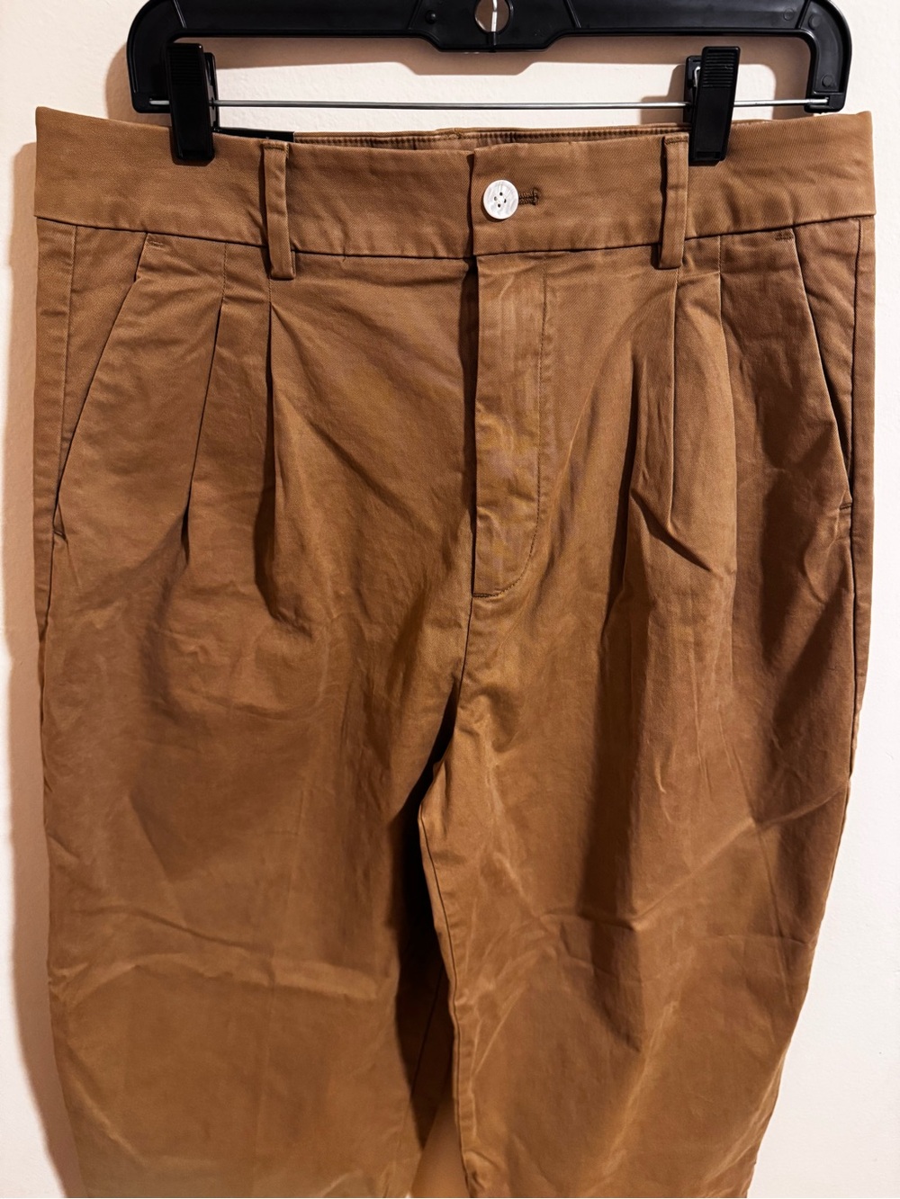 Banana Republic Tan Pleated Chino Pants NWT